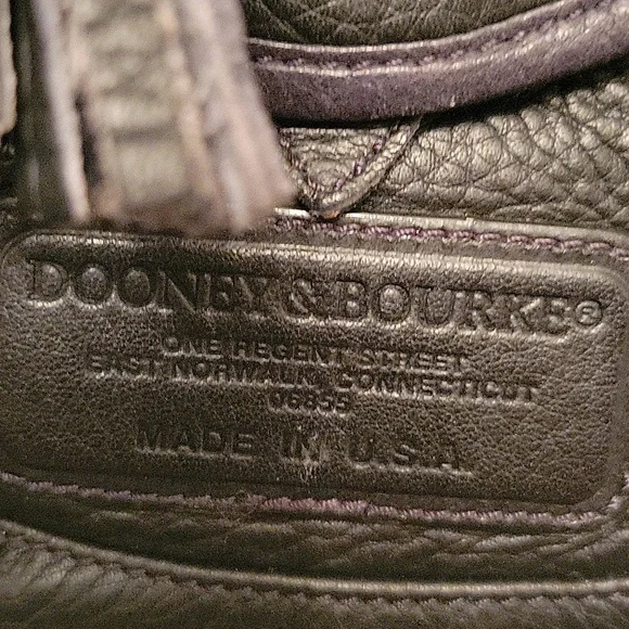 Dooney & Bourke Black Leather Shoulder Bag - Picture 2 of 4